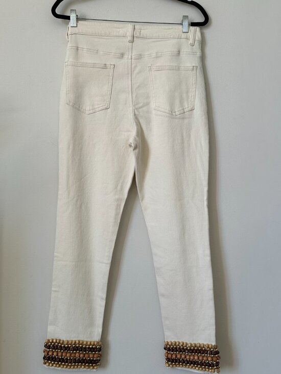 NWOT Boston Proper Cream Cropped Jeans Beaded Hem Zip Ankle Size 10 - Picture 3 of 6